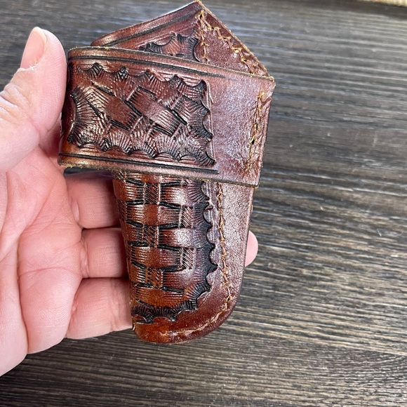 Brown Leather Knife Sheath - Picture 2 of 4